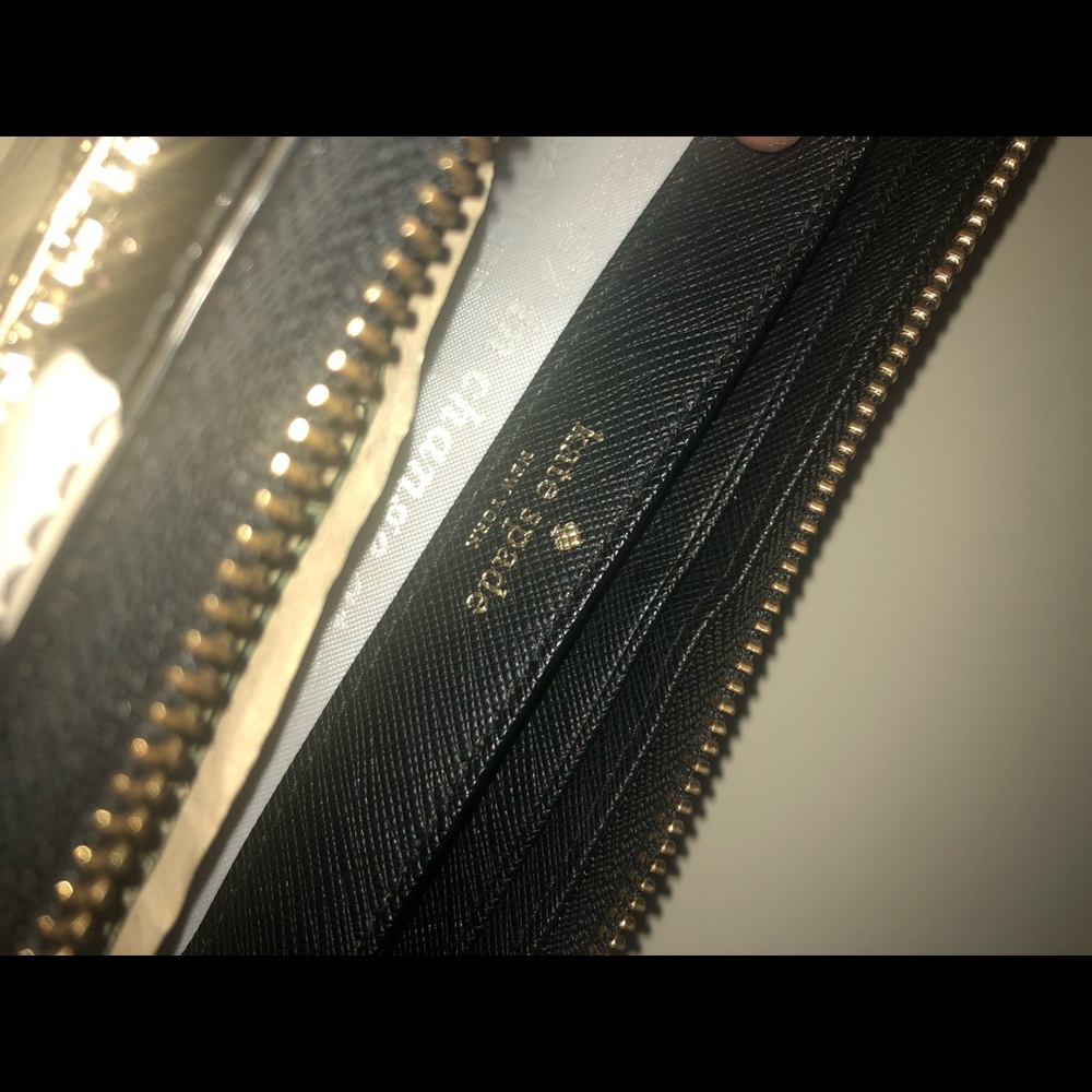 Authentic Kate Spade Wallet - Picture 3 of 3